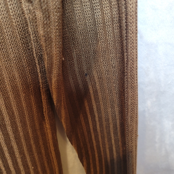 2 Valerie Stevens 100% Pure Silk Turtleneck Sweaters Women's Size Small - Picture 4 of 9